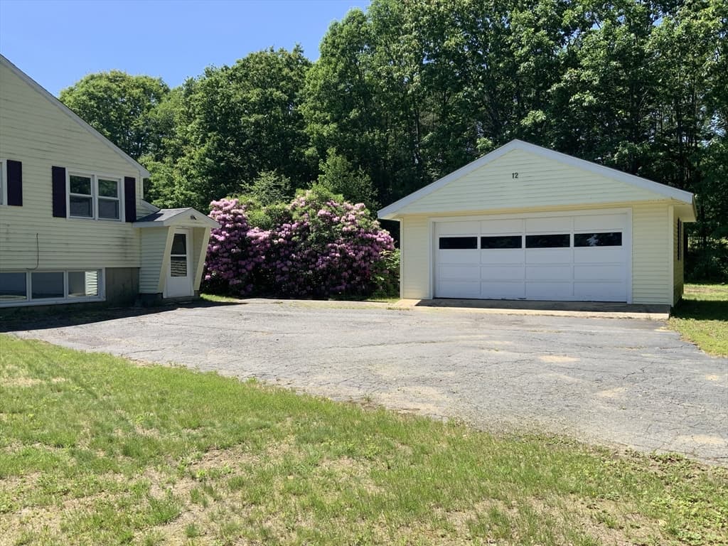 Single Family Residence at 12 Old County Rd, Westminster MA 01473, Westminster, photo 7 of 23