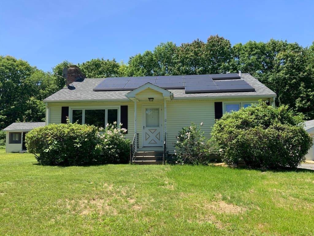 Single Family Residence at 12 Old County Rd, Westminster MA 01473, Westminster, photo 4 of 23