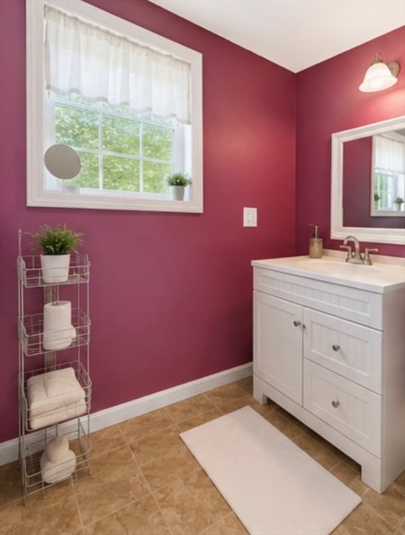 Single Family Residence at 172 Pratt St, Fitchburg MA 01420, photo 21 of 30