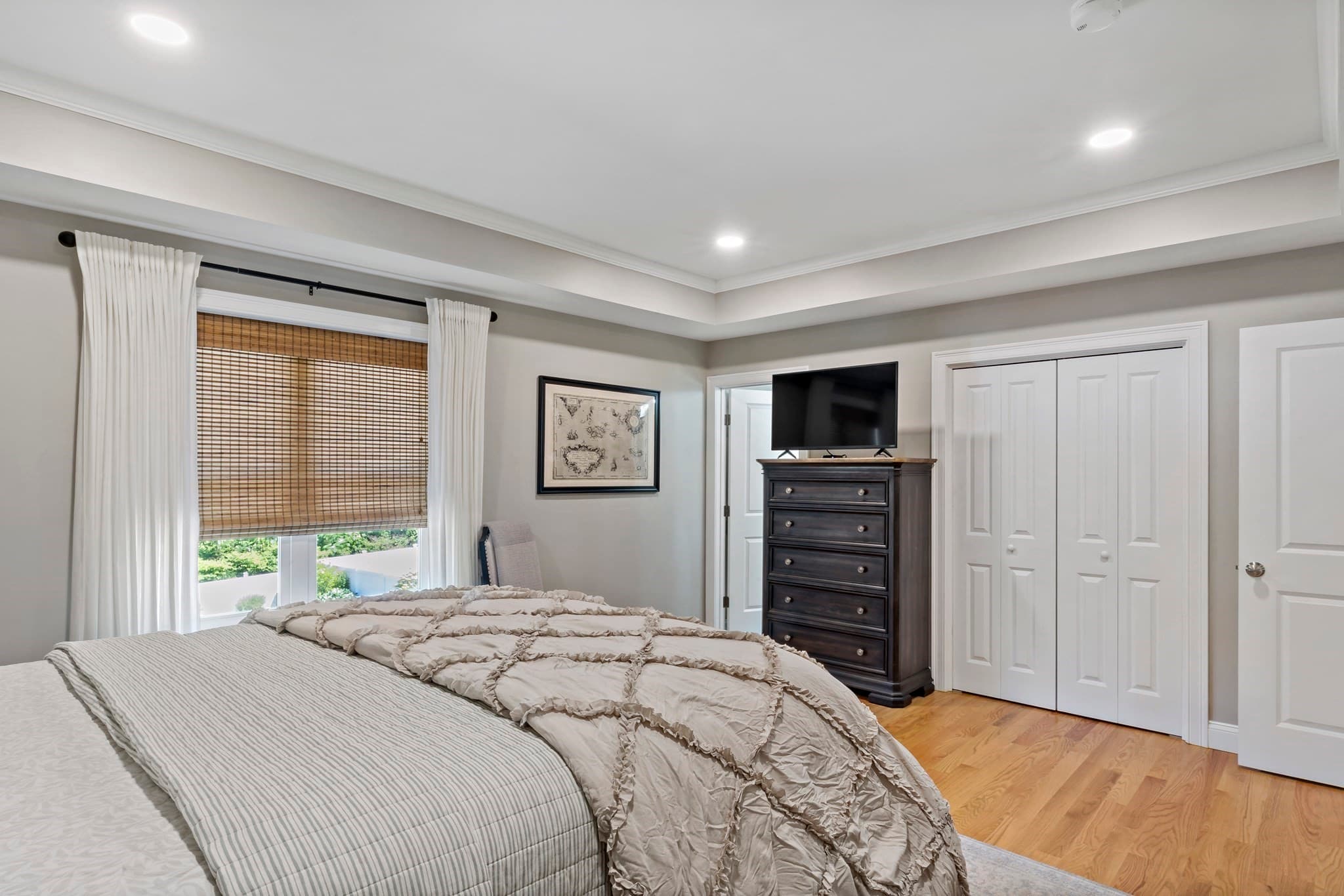 Single Family Residence at 670 Bay St, Fall River MA 02724, Fall River, photo 27 of 42
