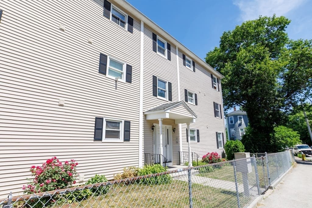 170 Perry Ave # 3A, Worcester MA 01610 photo 3