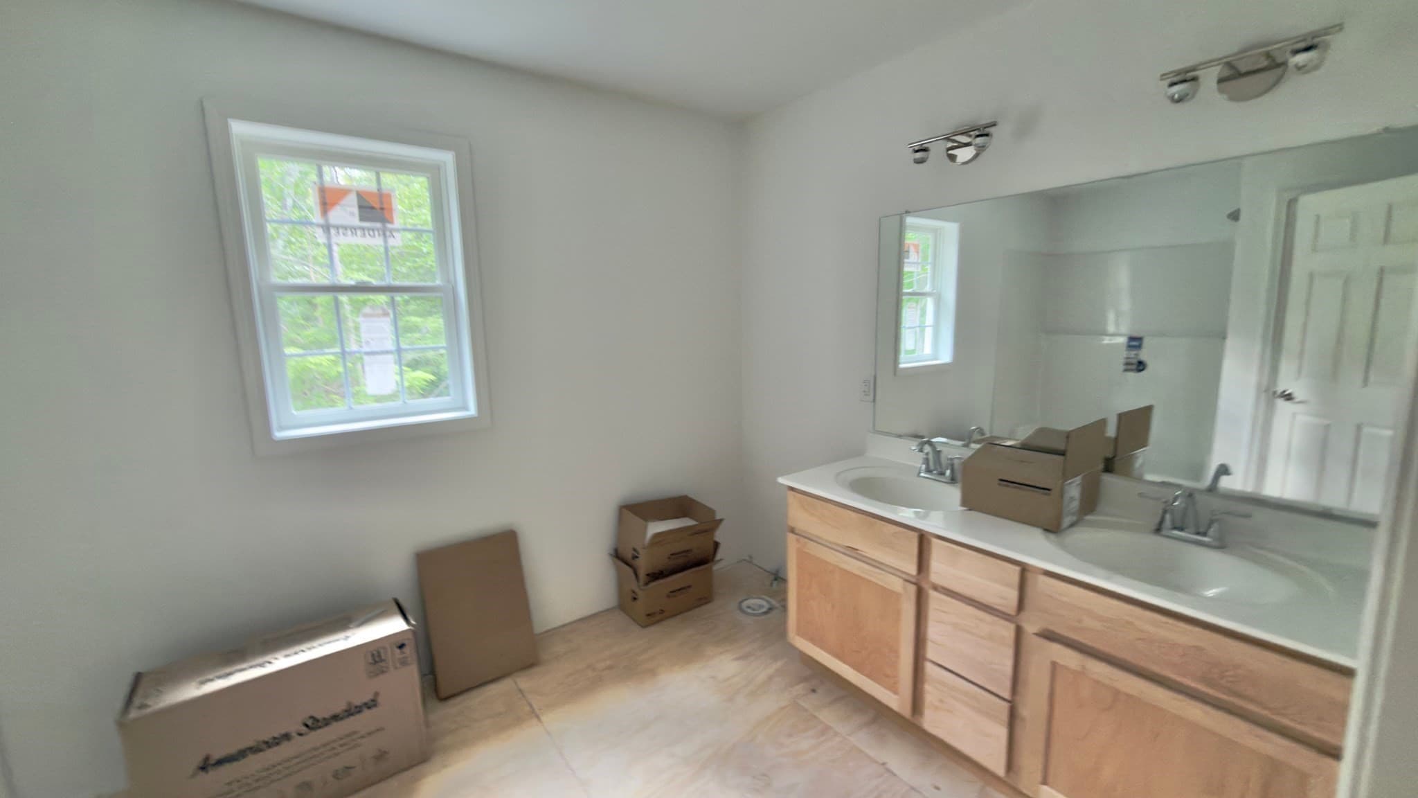 Single Family Residence at 5 Rhodes Road, Princeton MA 01541, photo 12 of 28