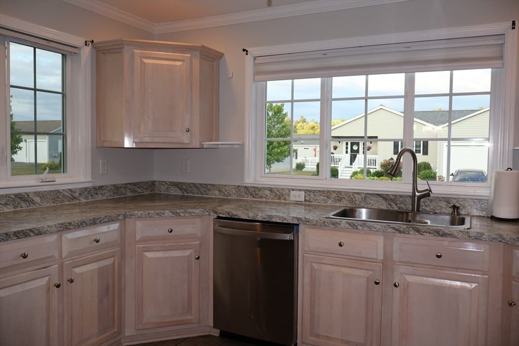 Single Family Residence at 23 Quarry Stone Drive, Bridgewater MA 02324, Bridgewater, photo 5 of 20