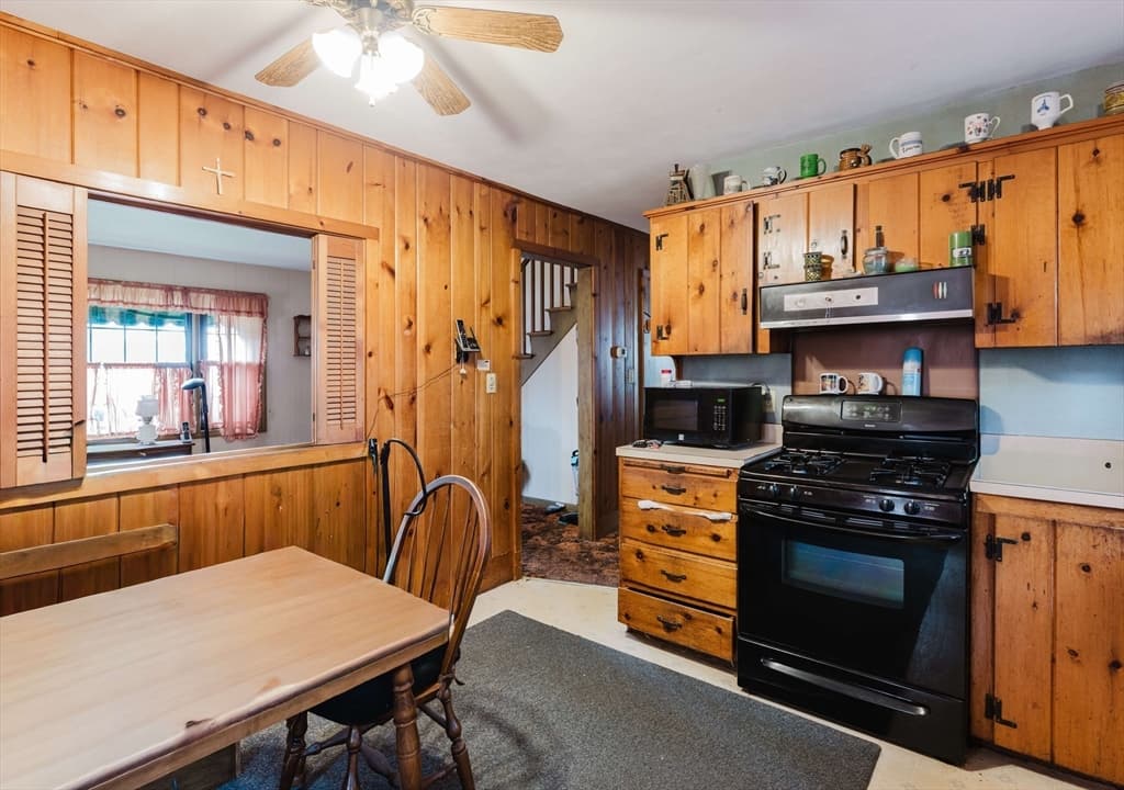 Single Family Residence at 36 Ludlow St., Acushnet MA 02743, Acushnet, photo 15 of 24