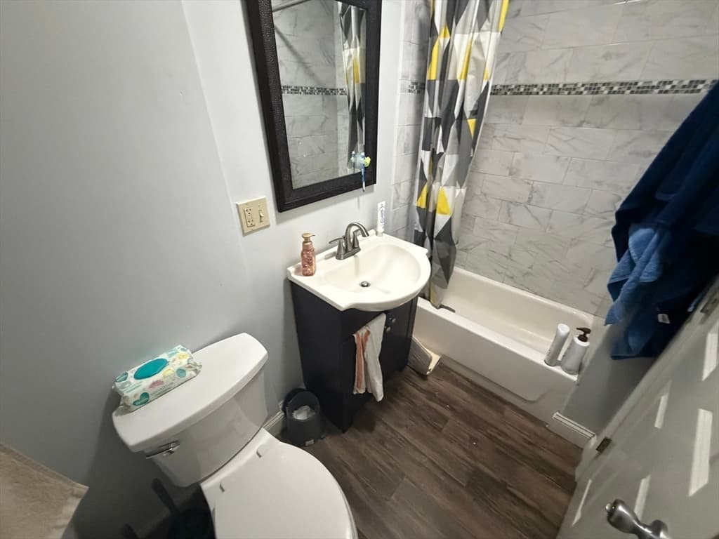 422 Mcgrath Highway, Somerville MA 02143 photo 34