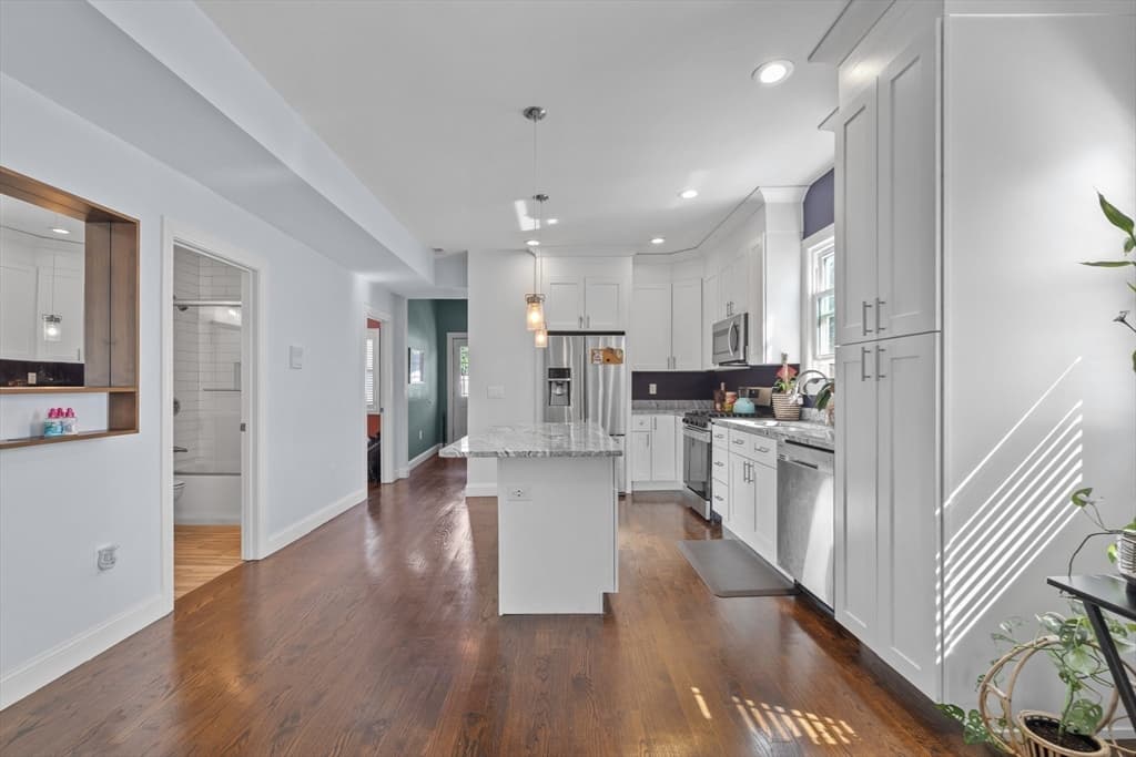 Condominium at 74 Kingsdale # 3, Boston MA 02124, Boston, photo 3 of 22