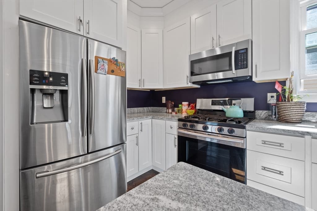 Condominium at 74 Kingsdale # 3, Boston MA 02124, Boston, photo 4 of 22