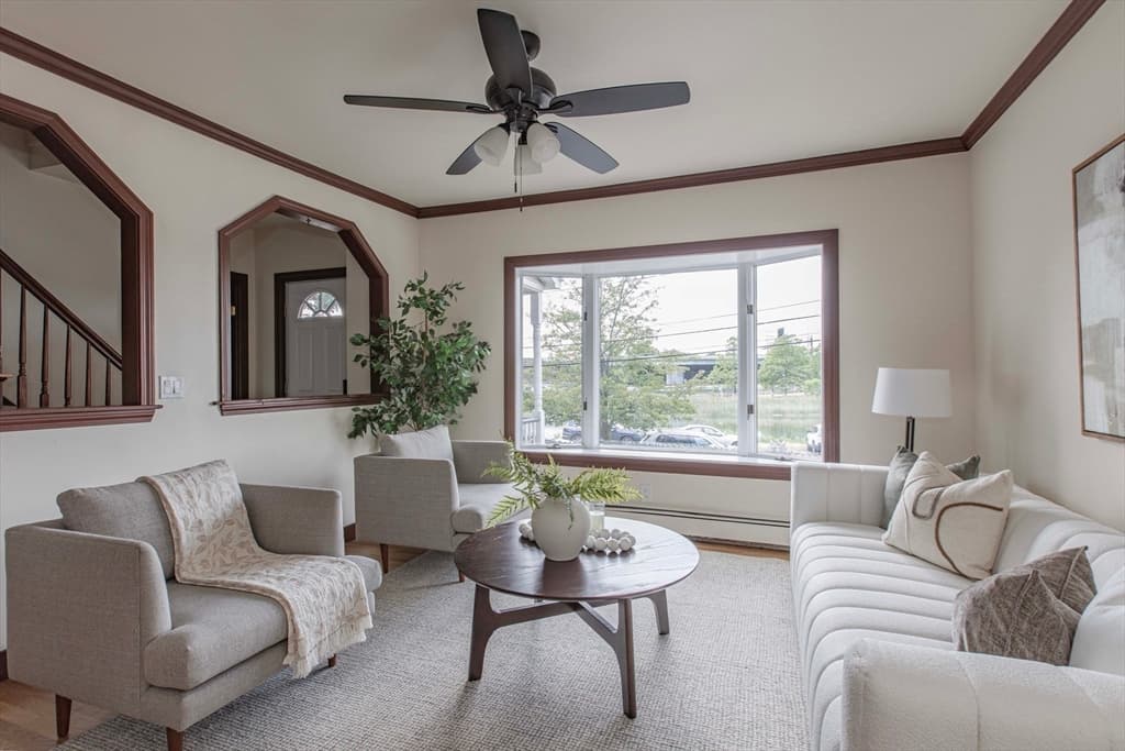 Single Family Residence at 39 Lawley Street, Boston MA 02122, Boston, photo 6 of 31