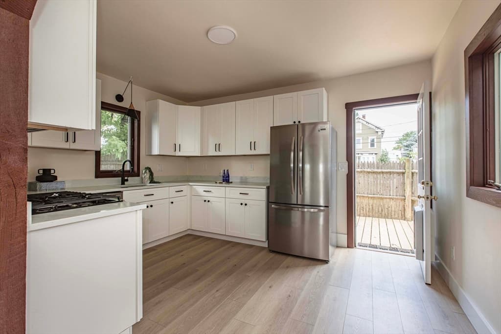 Single Family Residence at 39 Lawley Street, Boston MA 02122, Boston, photo 10 of 31