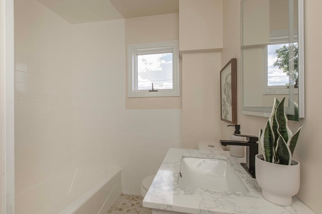 Single Family Residence at 39 Lawley Street, Boston MA 02122, Boston, photo 21 of 31