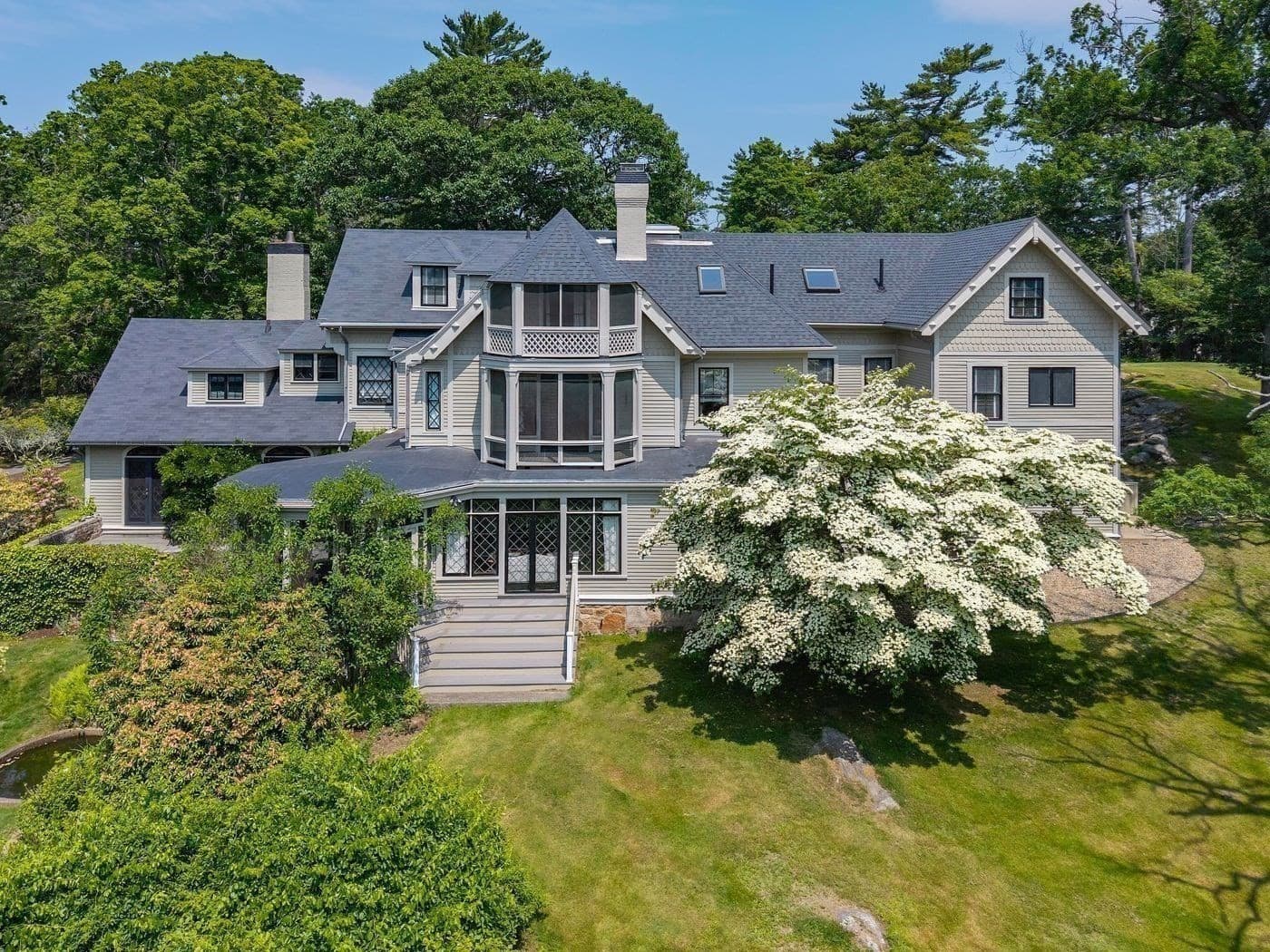 Single Family Residence at 802 Hale Street, Beverly MA 01915, Beverly, photo 4 of 42
