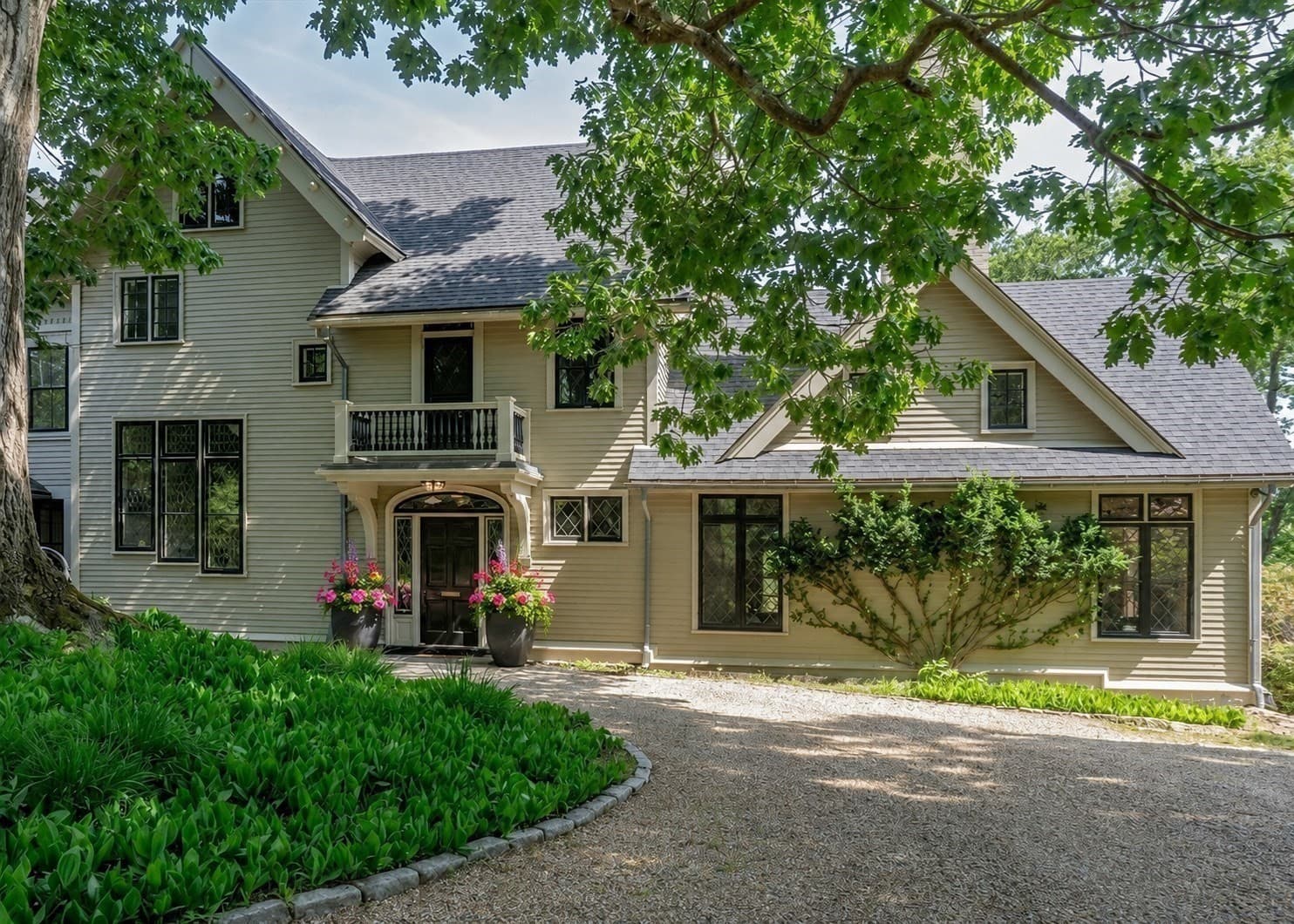 Single Family Residence at 802 Hale Street, Beverly MA 01915, Beverly, photo 8 of 42