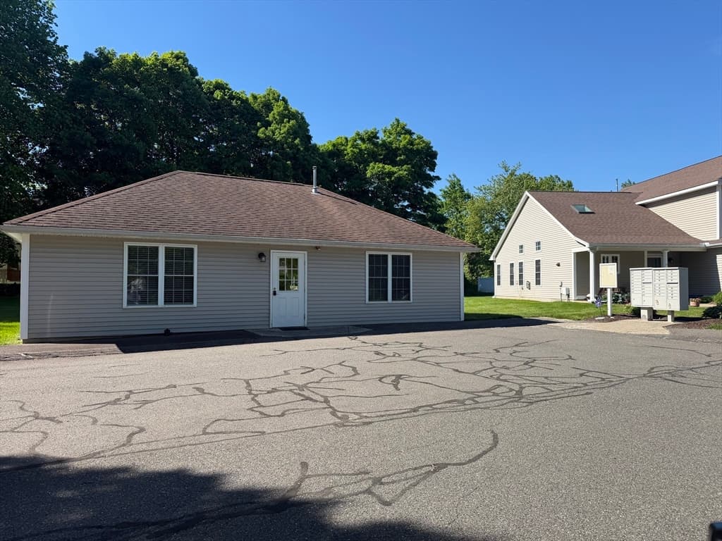 85 N. Main St # 16, Belchertown MA 01007 photo 24