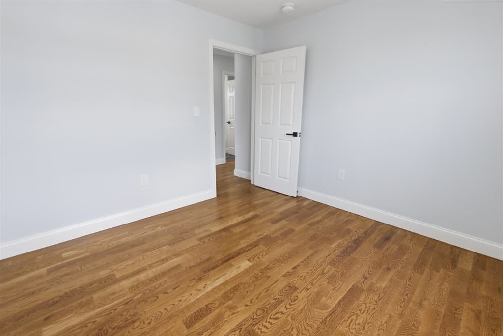489 Spring, Fall River MA 02721 photo 33
