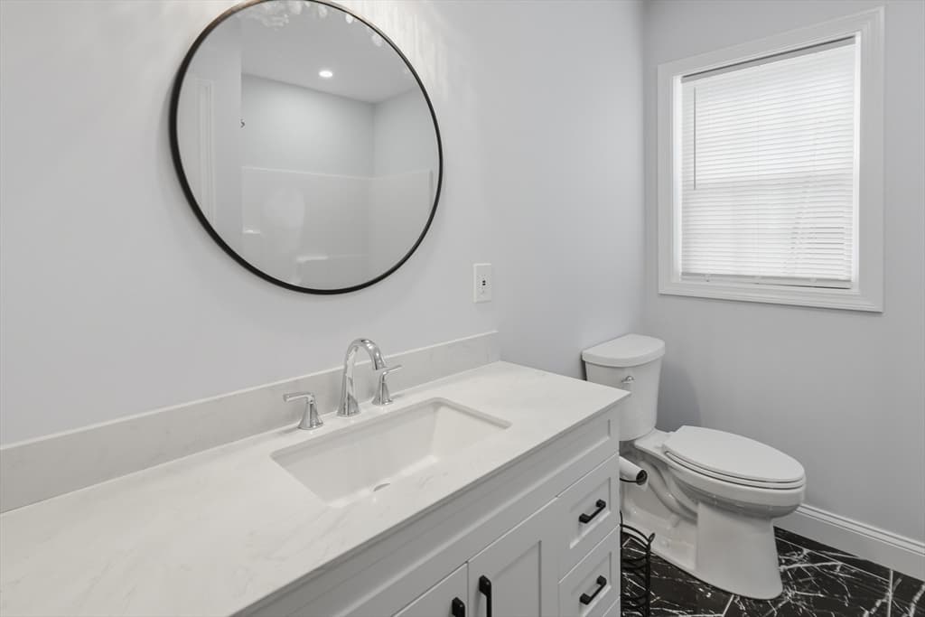 489 Spring, Fall River MA 02721 photo 8
