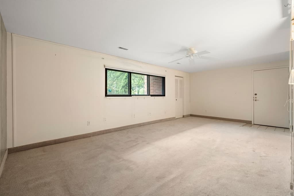 221 Oak # 12, Brockton MA 02301 photo 13