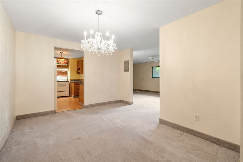 221 Oak # 12, Brockton MA 02301 photo 5