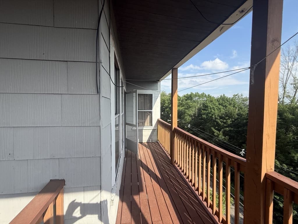 3 Family at 127 Cliff St, Southbridge MA 01550, Southbridge, photo 13 of 29