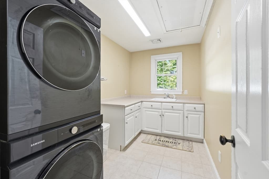 Single Family Residence at 11B Colicum Dr, Charlton MA 01507, photo 31 of 42