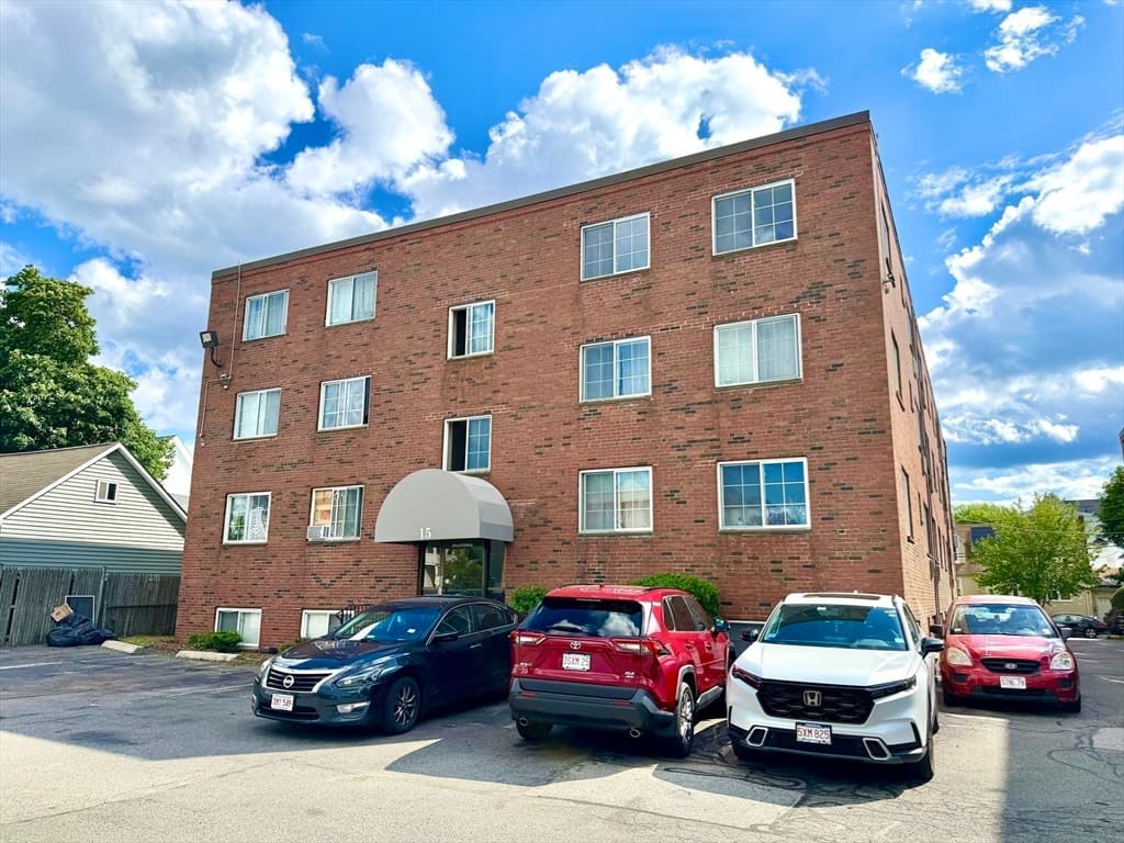 15 Staples Ave # 18, Everett MA 02149 photo 11