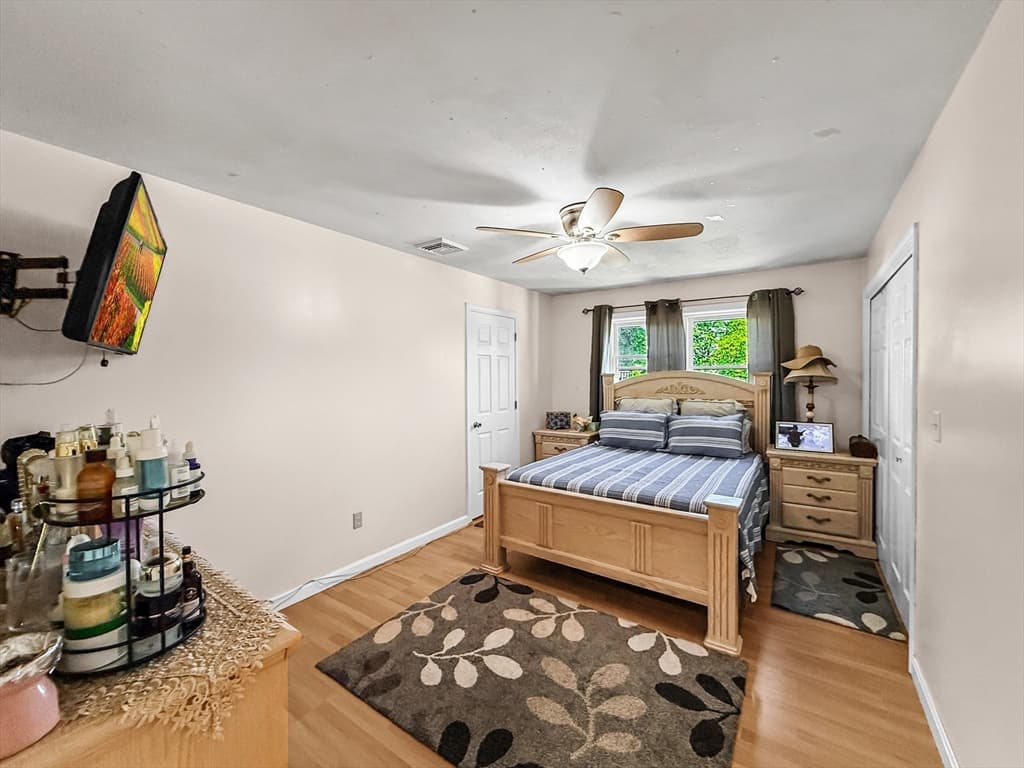 Condominium at 31 Wallace Cir # 31, Malden MA 02148, Malden, photo 19 of 42
