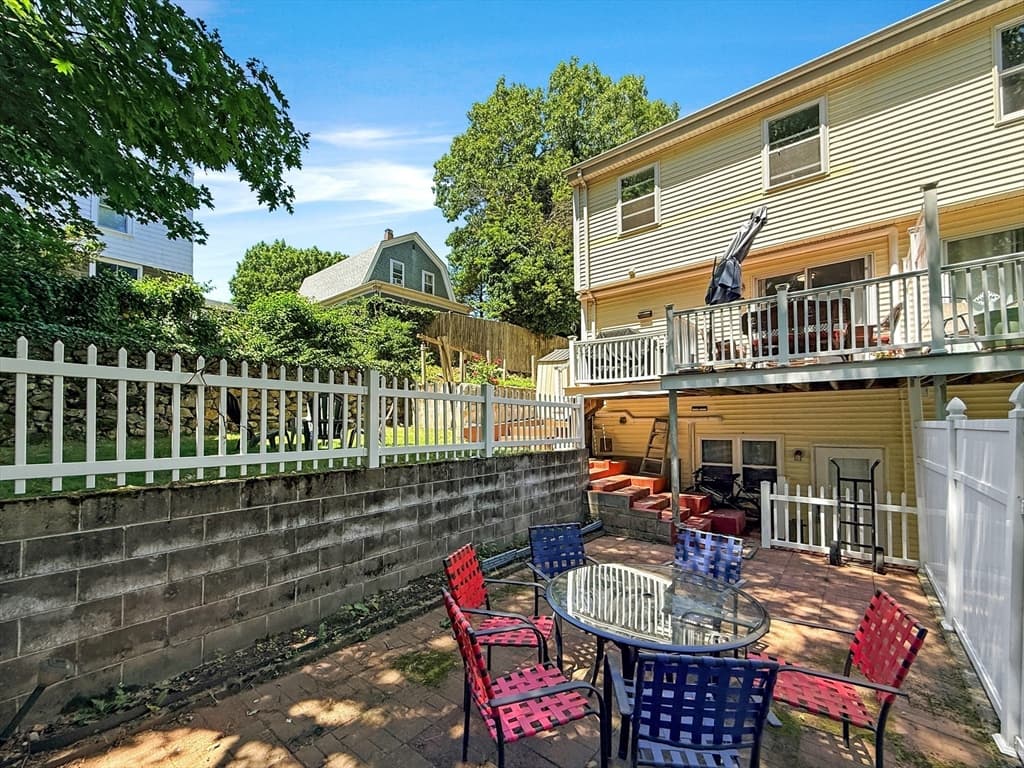 Condominium at 31 Wallace Cir # 31, Malden MA 02148, Malden, photo 35 of 42
