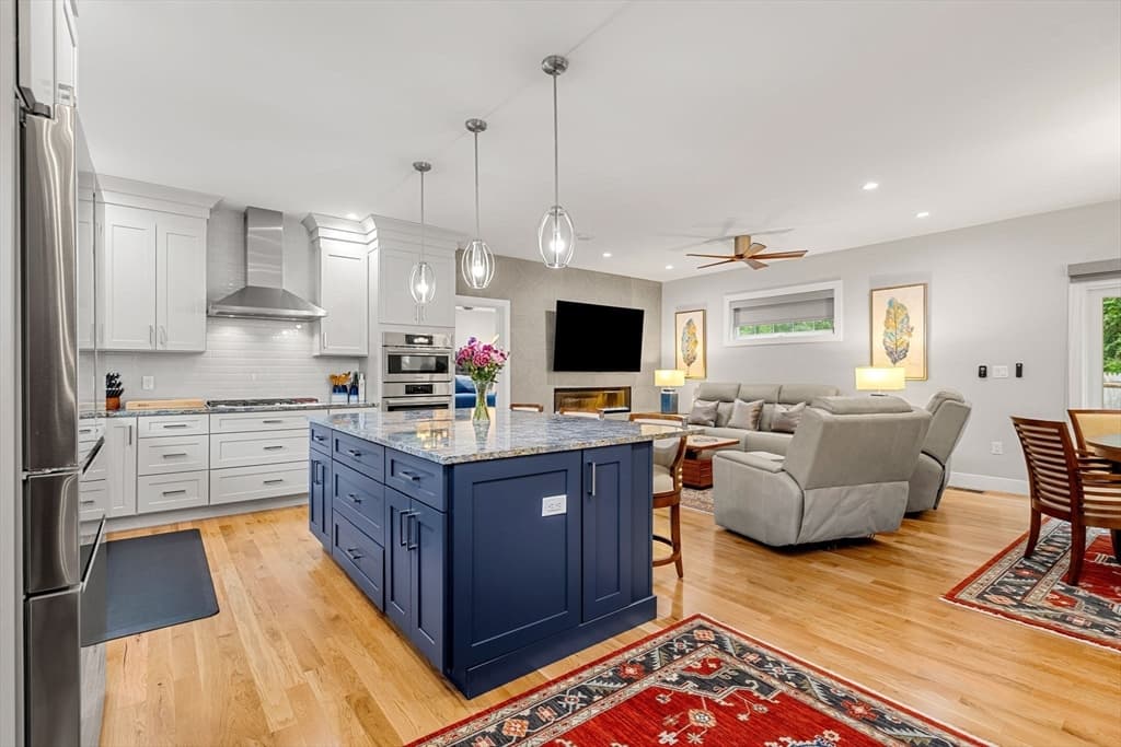 Condominium at 24 Primrose Lane # 24, Ipswich MA 01938, photo 6 of 36