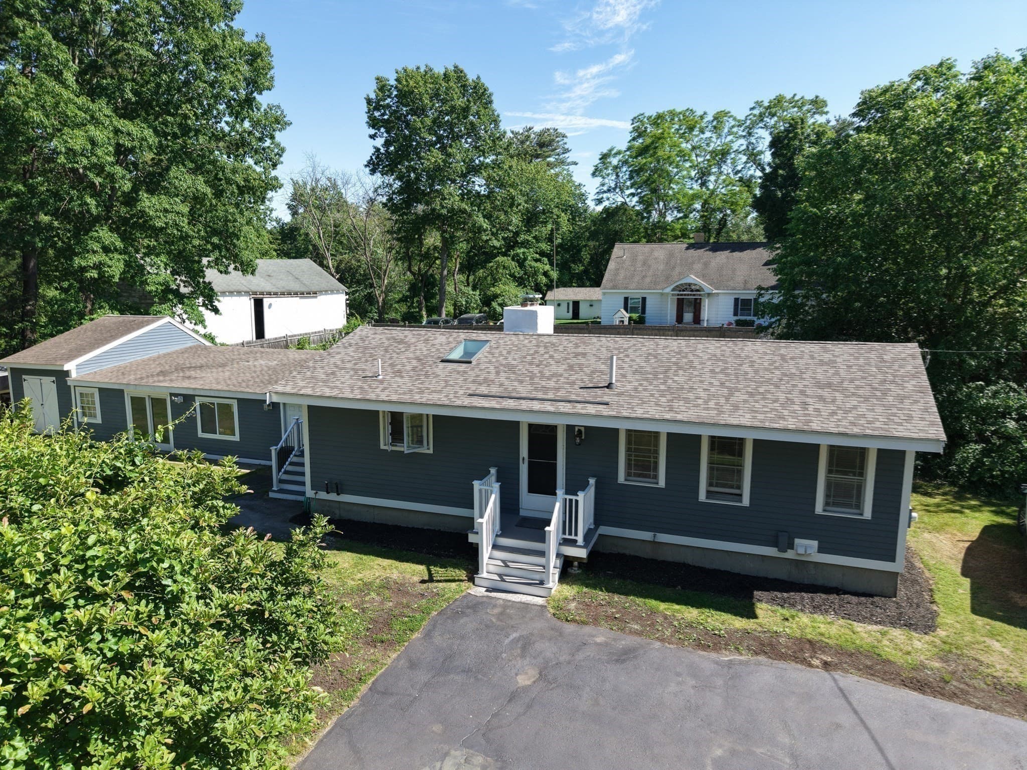 Single Family Residence at 86 Meadowbrook Road, Chelmsford MA 01863, photo 2 of 41