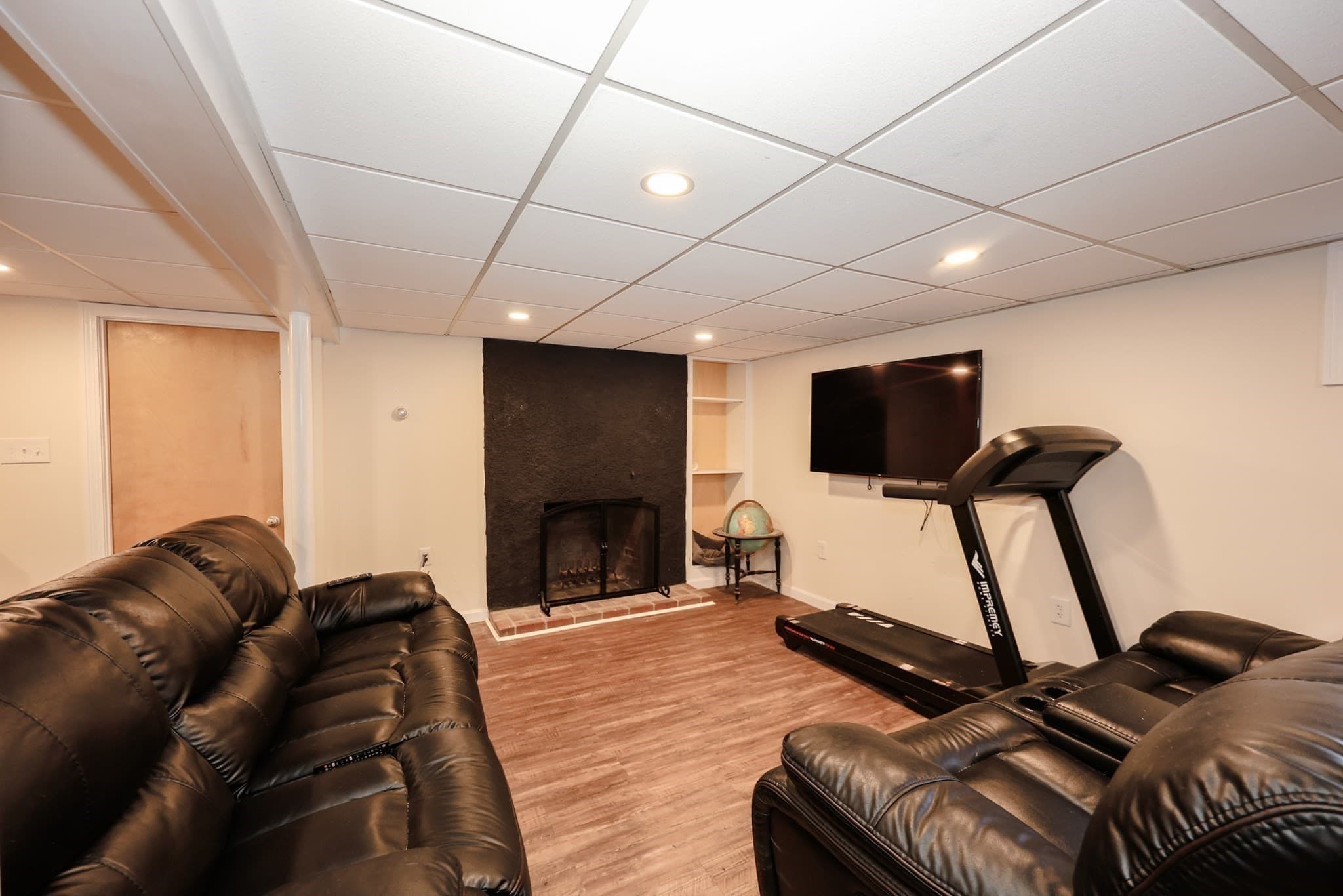 Single Family Residence at 86 Meadowbrook Road, Chelmsford MA 01863, photo 17 of 41