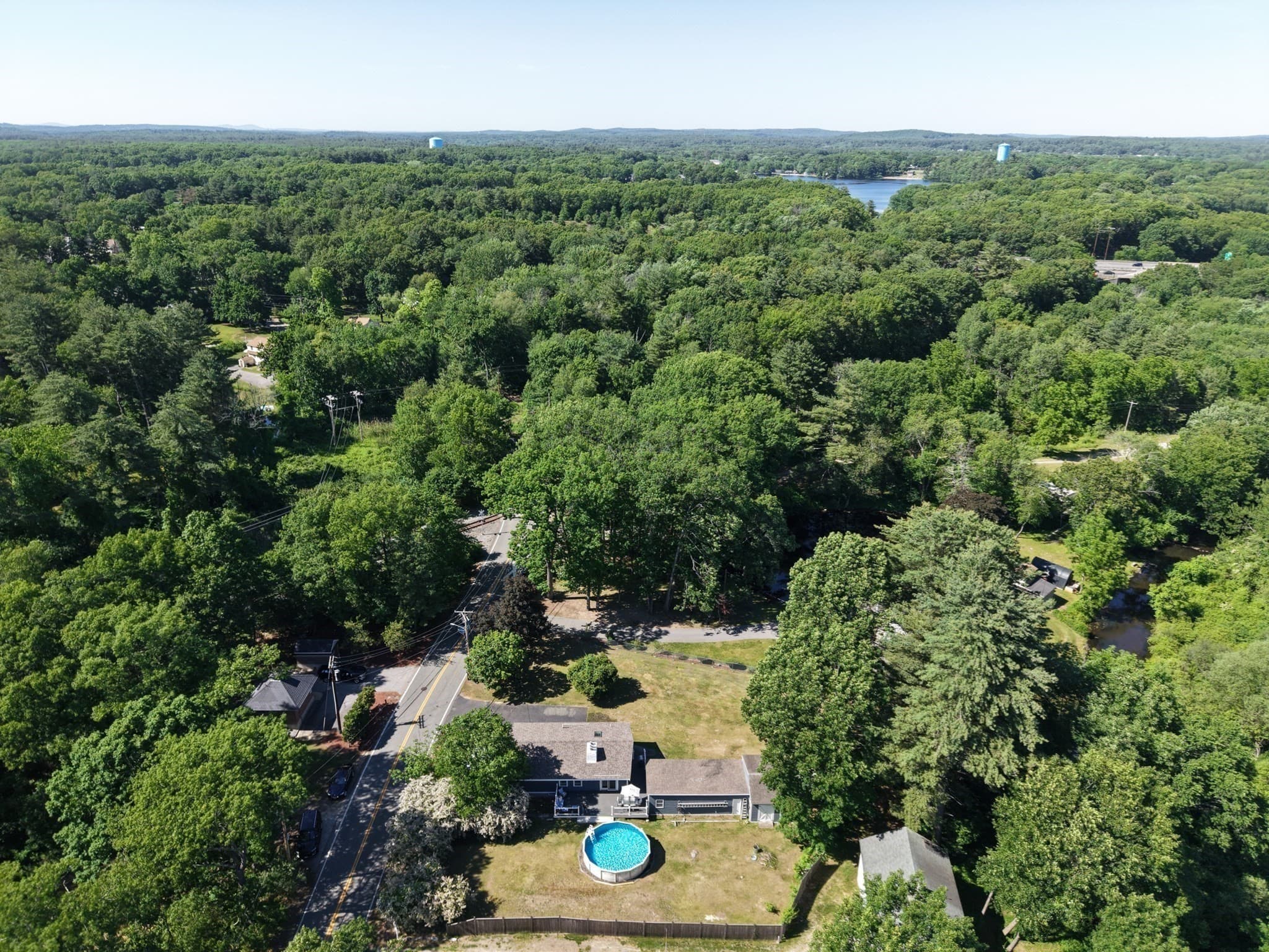 Single Family Residence at 86 Meadowbrook Road, Chelmsford MA 01863, photo 32 of 41