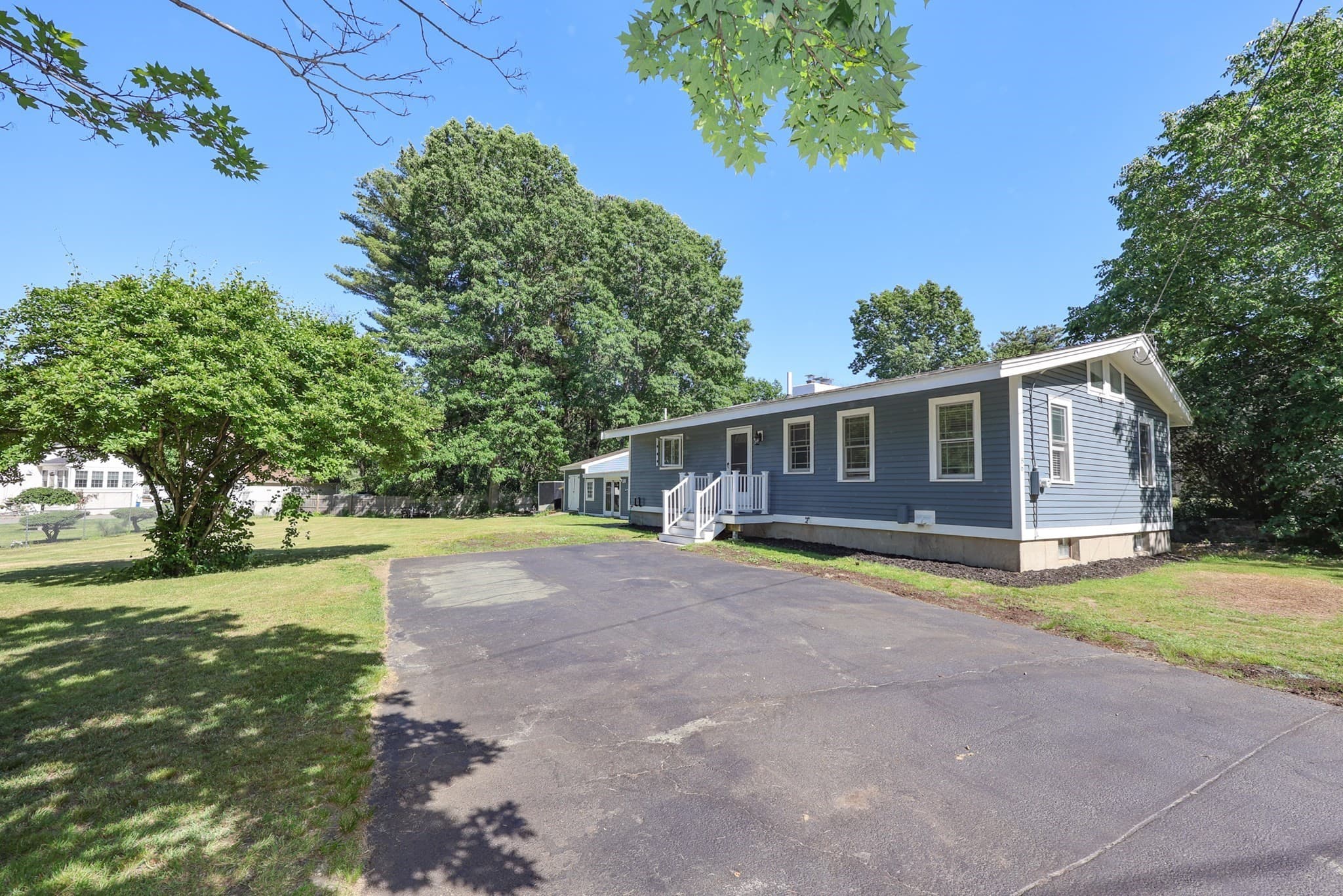 Single Family Residence at 86 Meadowbrook Road, Chelmsford MA 01863, photo 38 of 41