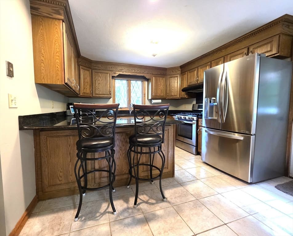 Single Family Residence at 142 Dudley Rd, Templeton MA 01468, Templeton, photo 4 of 26