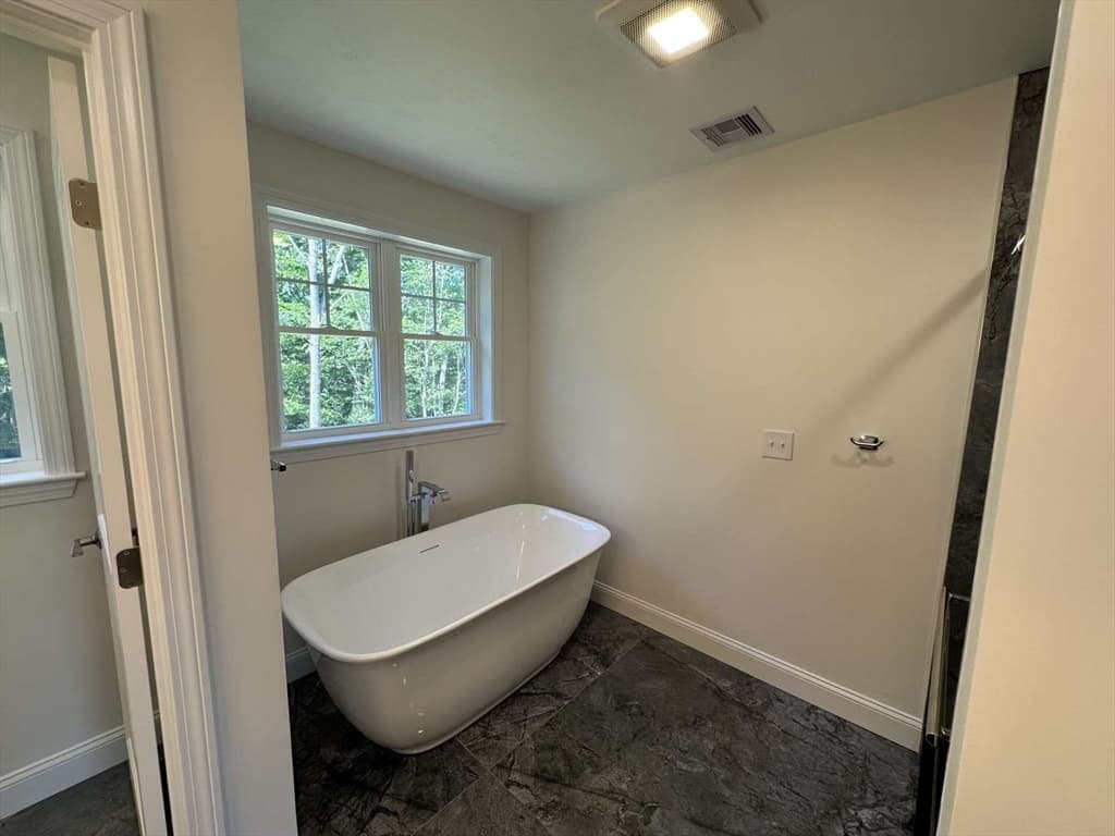 Single Family Residence at 16 Ledge Hill Lane, Rehoboth MA 02769, Rehoboth, photo 33 of 42