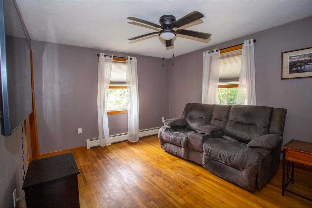 Single Family Residence at 6 Woodland Ave, Saugus MA 01906, Saugus, photo 14 of 42