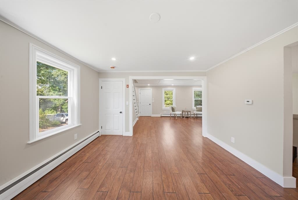 286 Blackstone St, Uxbridge MA 01569 photo 5