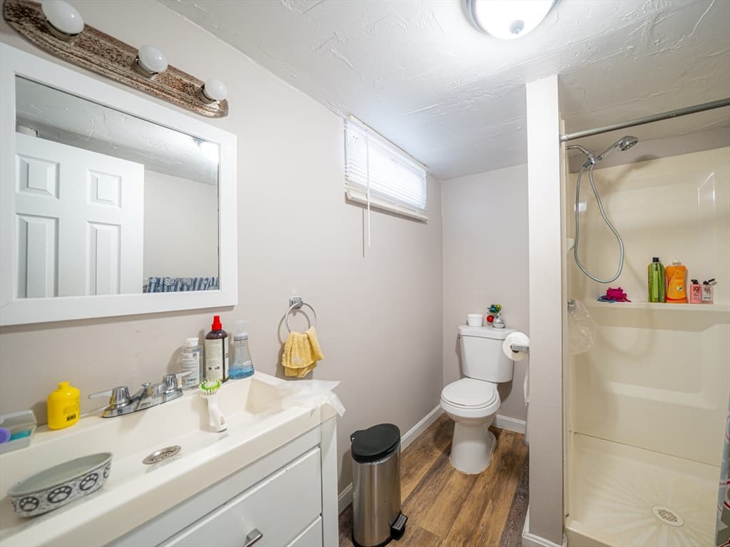 2 Amesbury St, Worcester MA 01605 photo 31