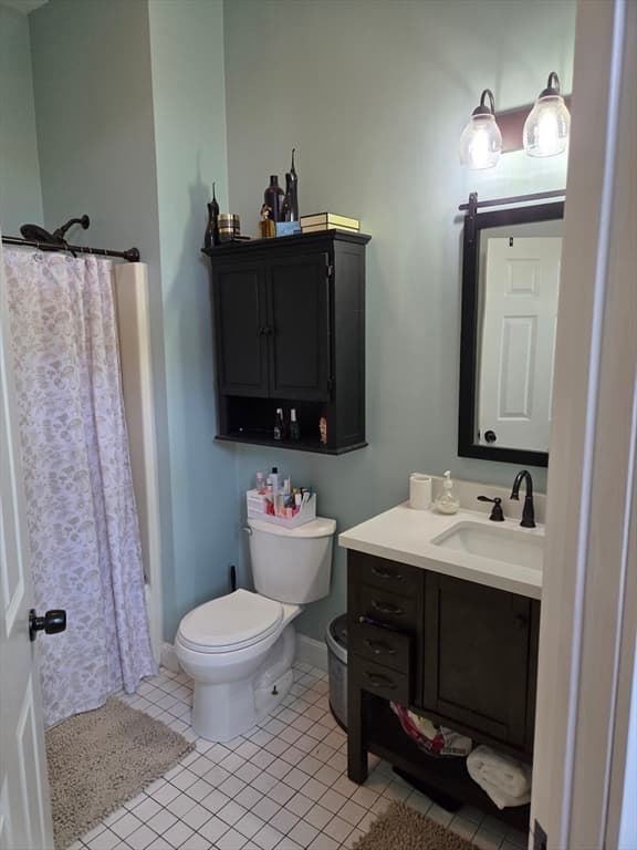 Condominium at 62 Main Street # 2, Hatfield MA 01038, Hatfield, photo 7 of 9