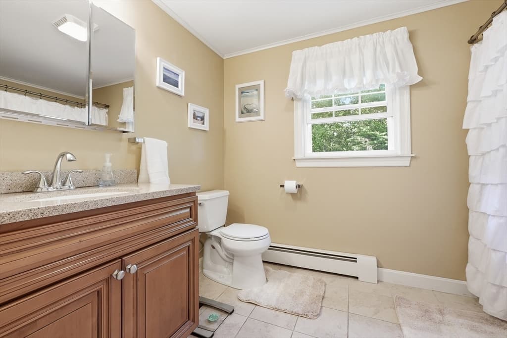 45 Constitution Dr, Leominster MA 01453 photo 26