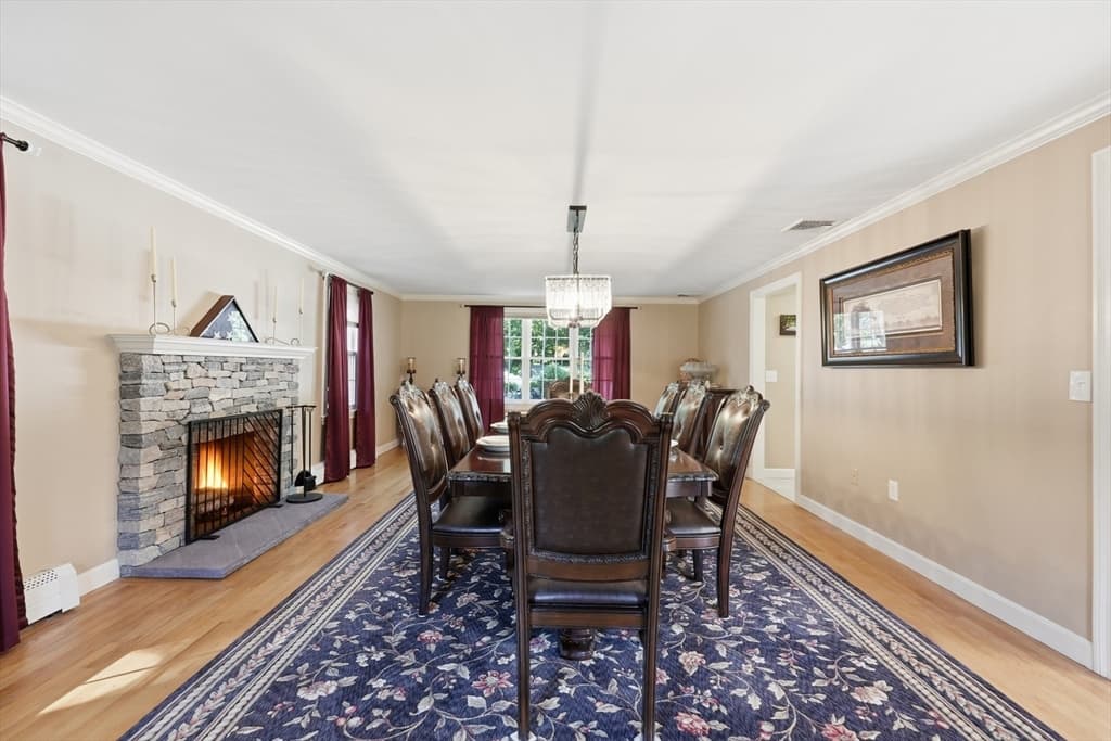 45 Constitution Dr, Leominster MA 01453 photo 8