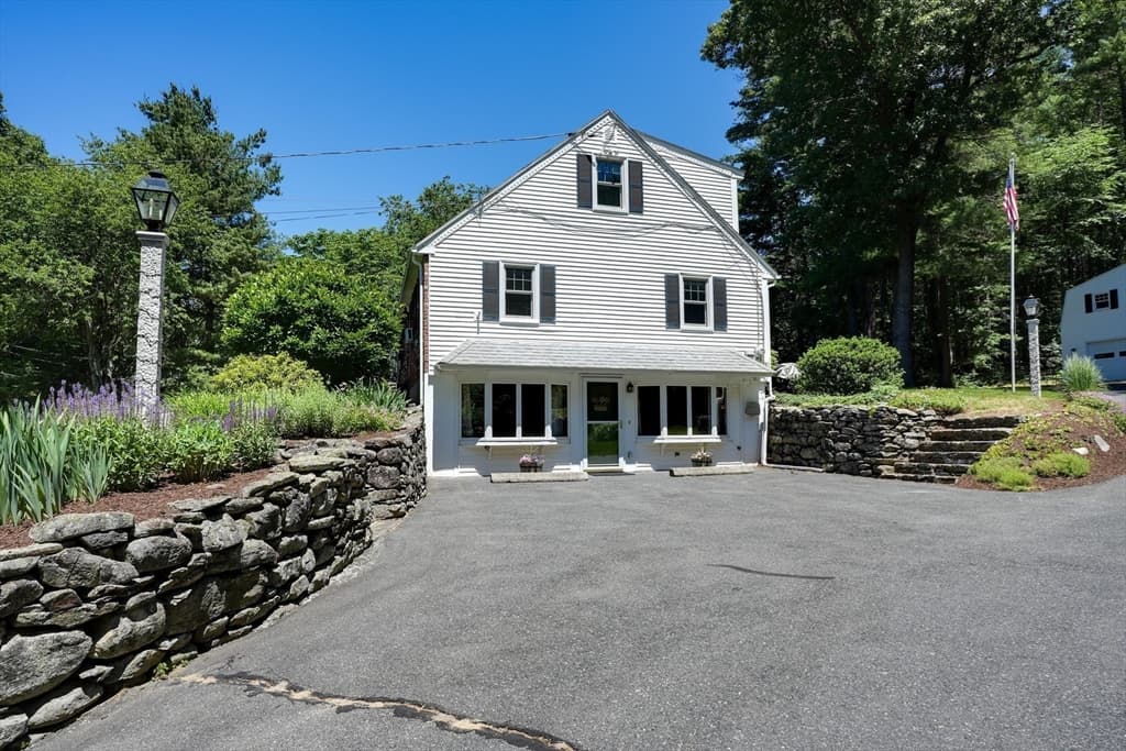 42 Ball St, Northborough MA 01532 photo 8