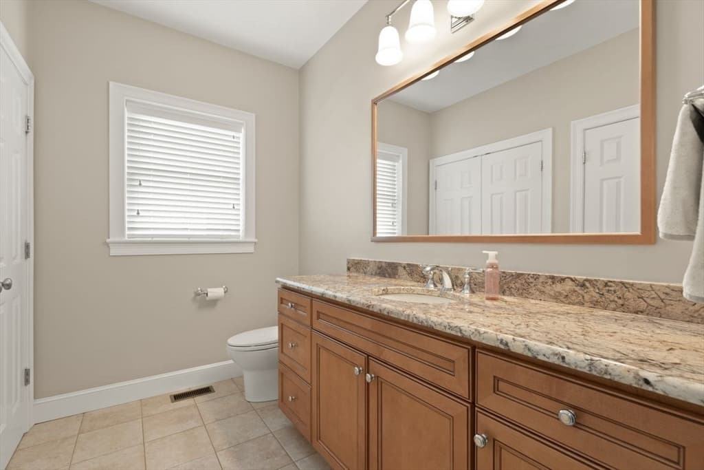 43 Winterberry Ln, Easton MA 02356 photo 26