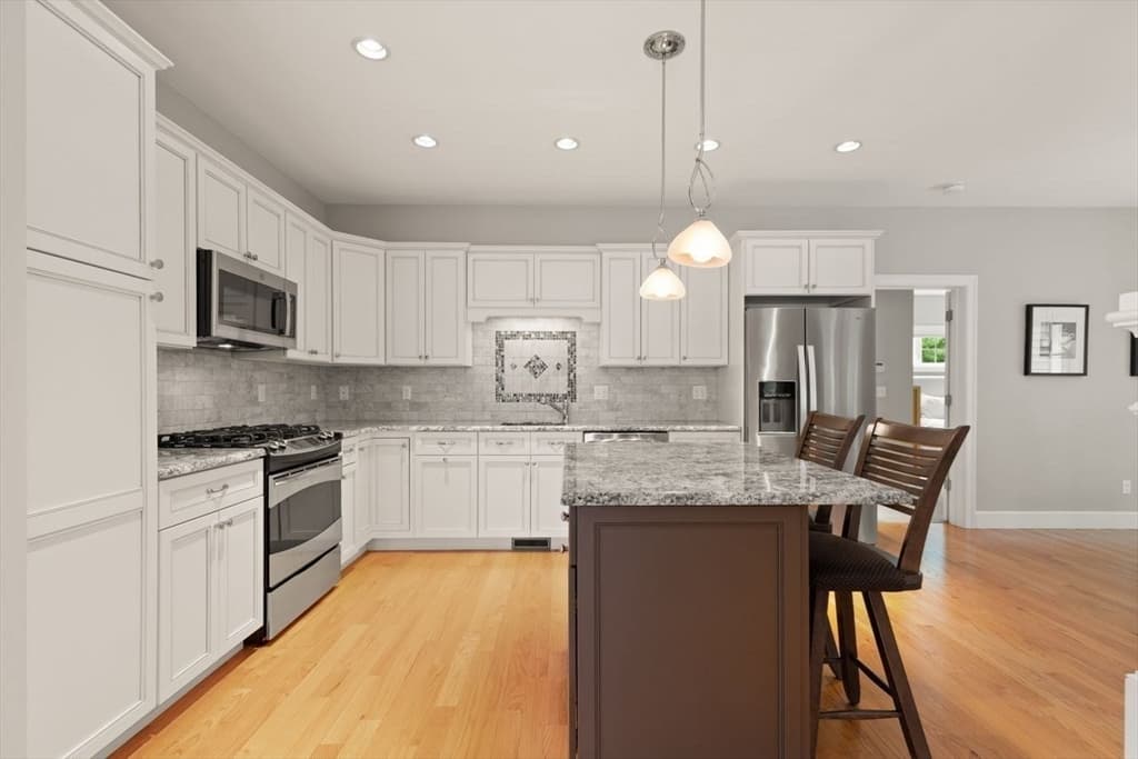 43 Winterberry Ln, Easton MA 02356 photo 18