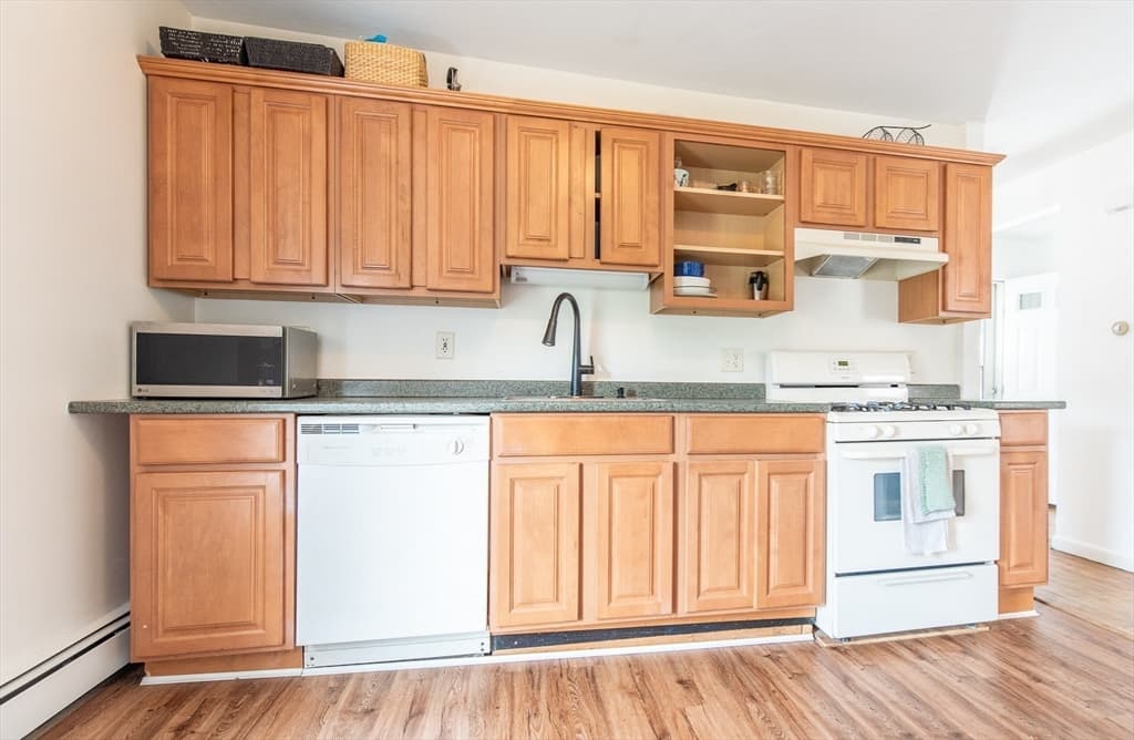 14 Pleasant St # C, Franklin MA 02038 photo 7