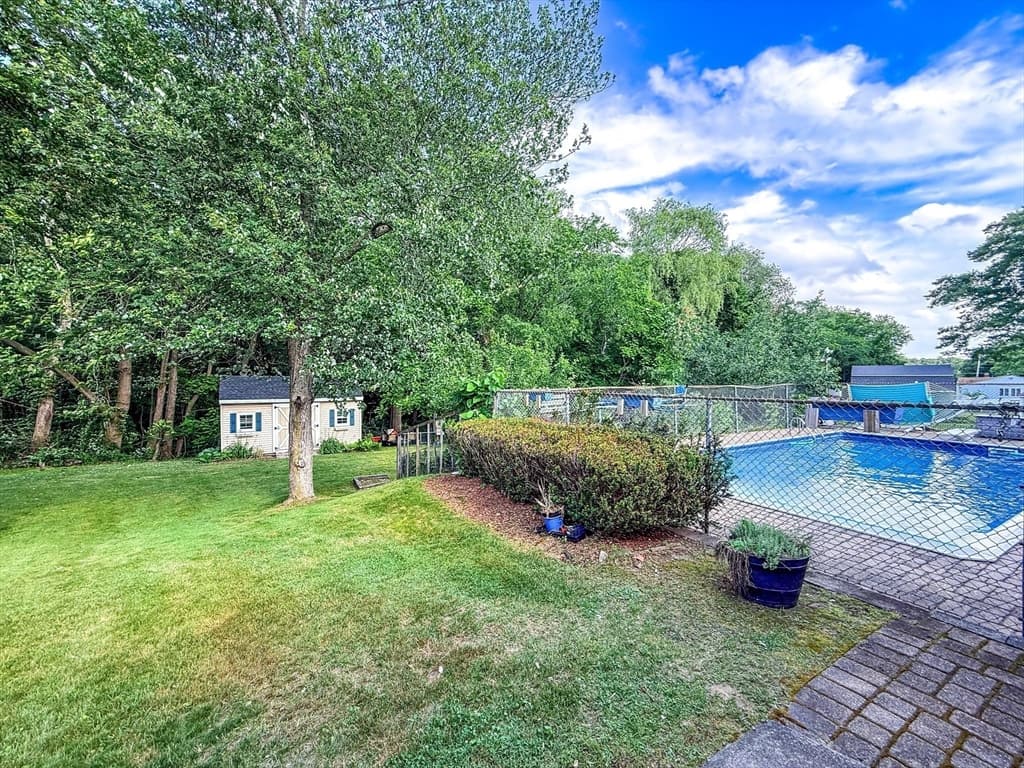 19 Hawthorne Rd, Ashland MA 01721 photo 36