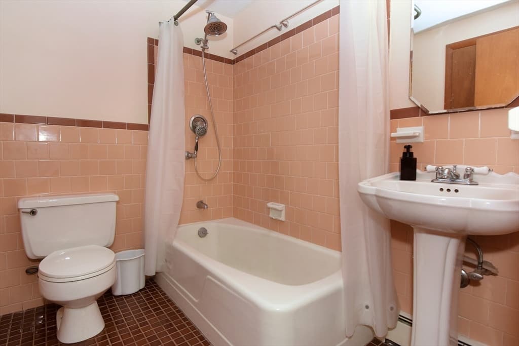 39 Winona Street, Peabody MA 01960 photo 12