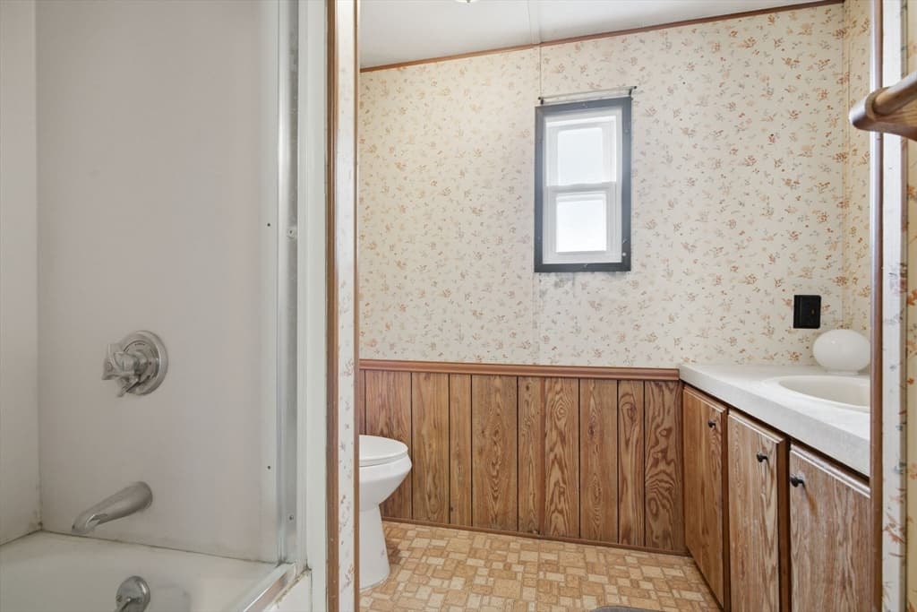 36 Catherine Drive, Attleboro MA 02703 photo 12