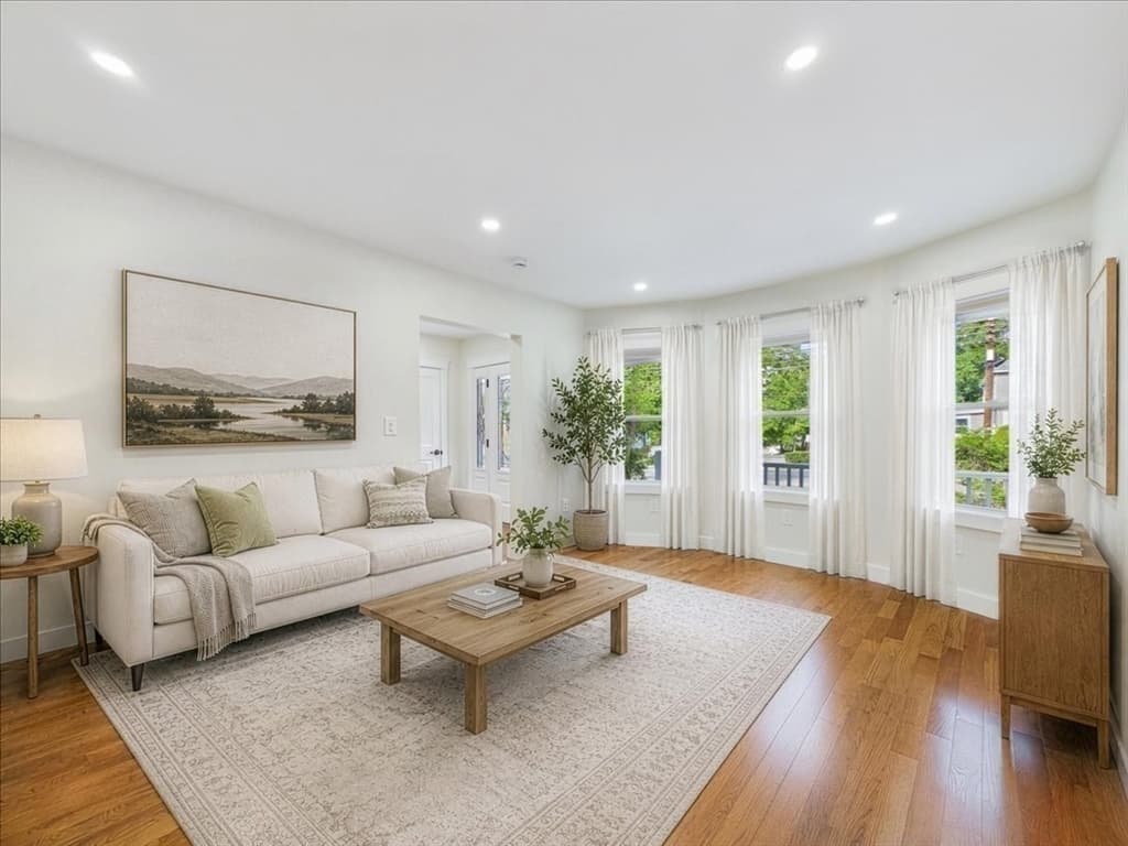 1544 Bridge St, Dracut MA 01826 photo 8