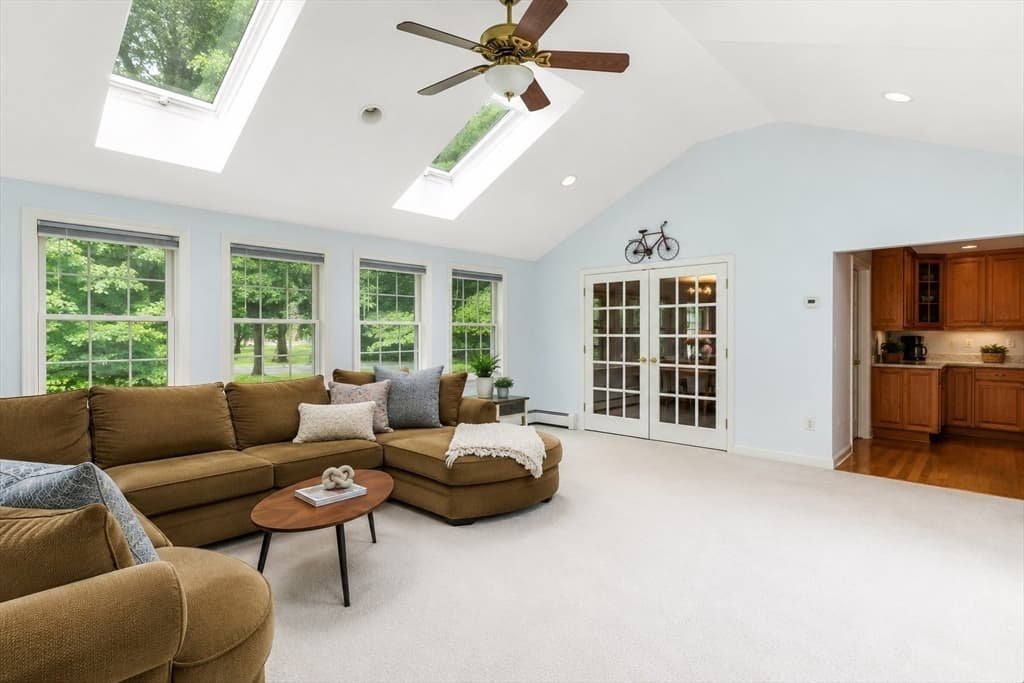 Single Family Residence at 6 Forest St, Medfield MA 02052, Medfield, photo 4 of 28