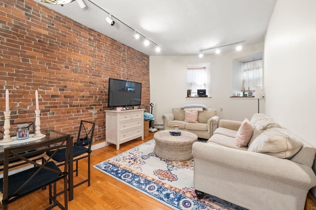 Condominium at 30 Peterborough # H, Boston MA 02215, photo 2 of 34