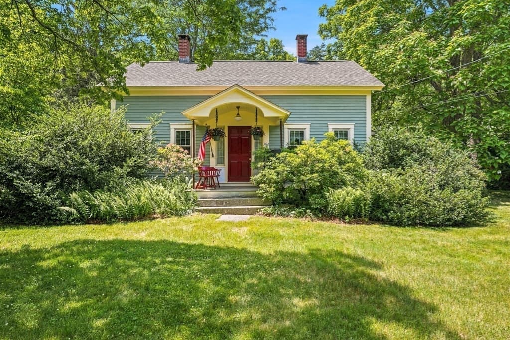 362 Abbott Valley Run Road, Cumberland RI 02864 photo 4